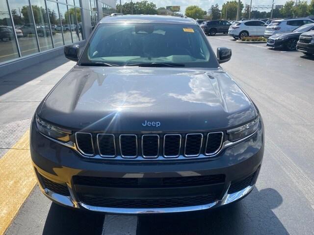 2023 Jeep Grand Cherokee L Laredo 4x2