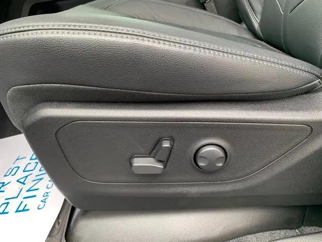 2025 Ram 1500 Big Horn Crew Cab 4x4 57 Box