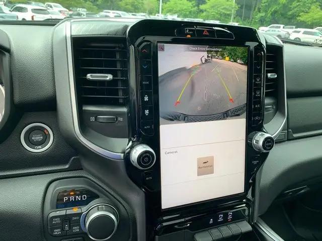 2025 Ram 1500 Big Horn Crew Cab 4x4 57 Box