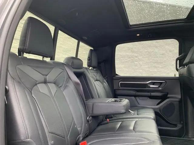 2025 Ram 1500 Big Horn Crew Cab 4x4 57 Box