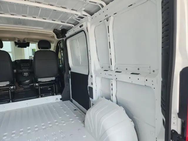2025 Ram ProMaster Cargo Van Tradesman Low Roof 118" WB w/Pass Seat