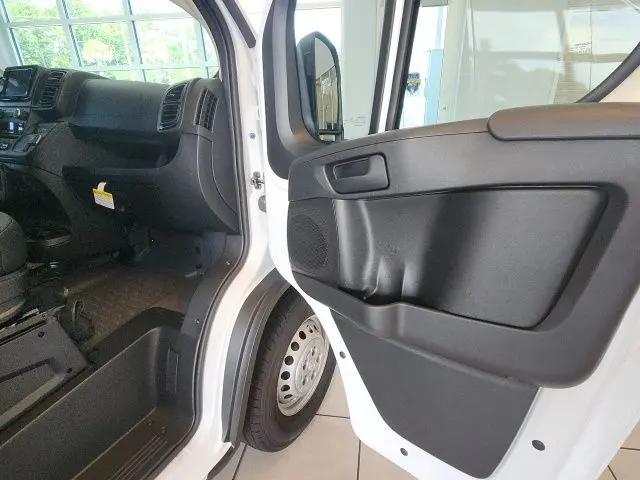 2025 Ram ProMaster Cargo Van Tradesman Low Roof 118" WB w/Pass Seat