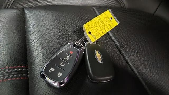2023 Chevrolet Traverse AWD RS
