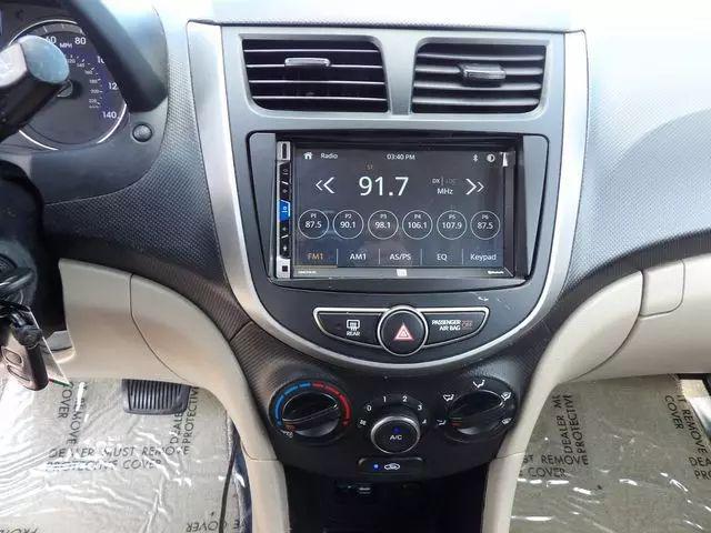 2015 Hyundai Accent GLS