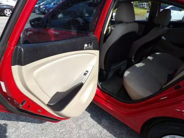 2015 Hyundai Accent GLS
