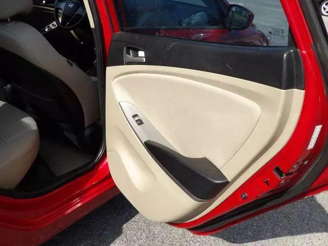 2015 Hyundai Accent GLS