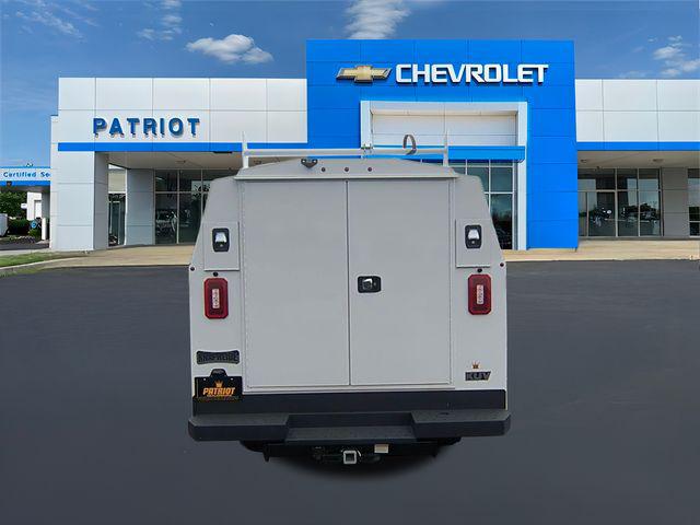 2025 Chevrolet Express Cutaway Work Van