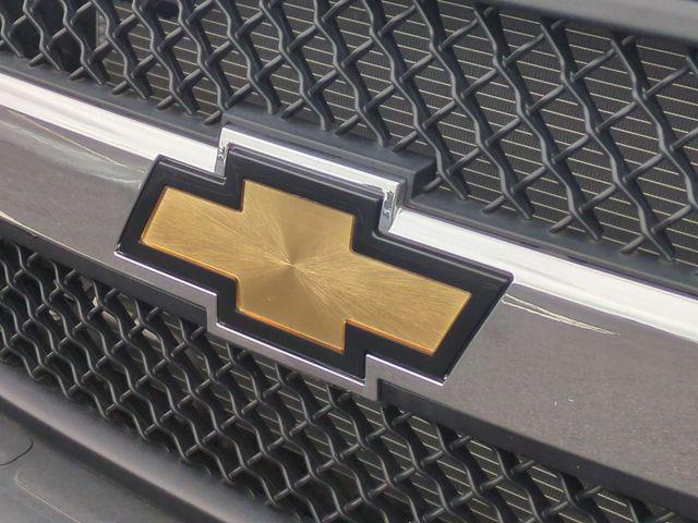 2025 Chevrolet Express Cutaway Work Van