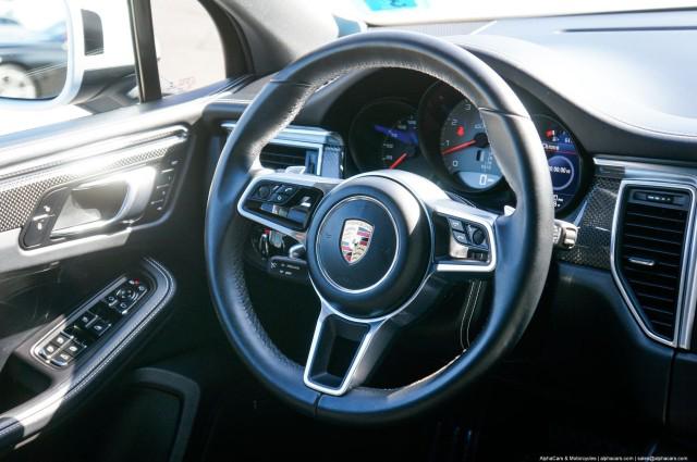 2018 Porsche Macan GTS