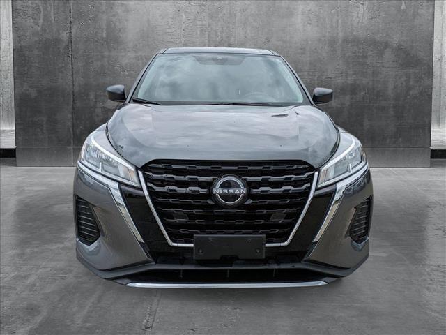 2022 Nissan Kicks S Xtronic CVT