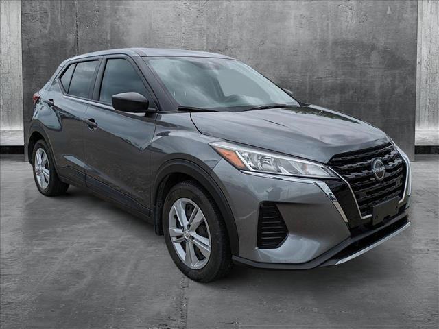 2022 Nissan Kicks S Xtronic CVT