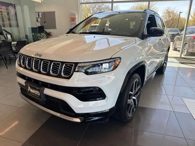 2025 Jeep Compass COMPASS LIMITED 4X4