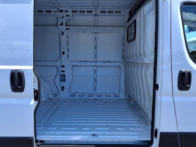 2025 Ram ProMaster Cargo Van Tradesman High Roof 136" WB w/Pass Seat