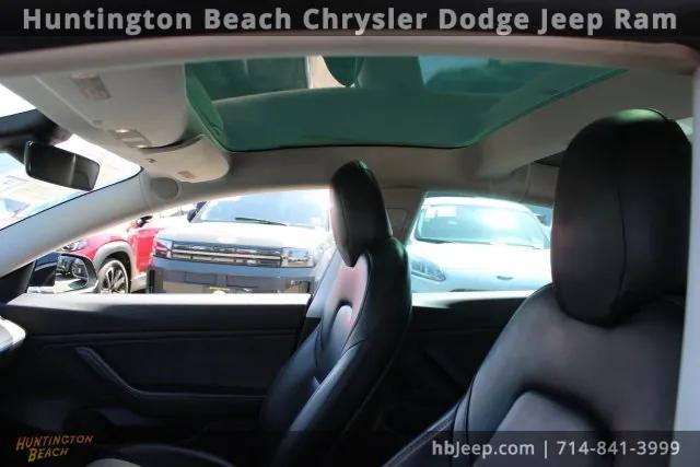 2019 Tesla Model 3 Standard Range Plus
