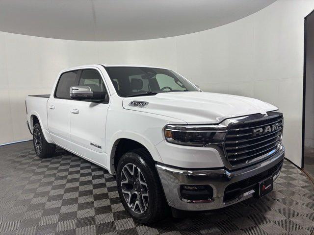 2025 RAM Ram 1500 RAM 1500 LARAMIE CREW CAB 4X4 57 BOX 2025 RAM Ram 1500 RAM 1500 LARAMIE CREW CAB 4X4 57 BOX