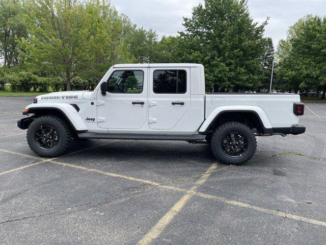 2025 Jeep Gladiator GLADIATOR HIGH TIDE 4X4