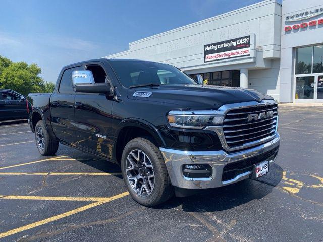 2025 RAM Ram 1500 RAM 1500 LARAMIE CREW CAB 4X4 57 BOX