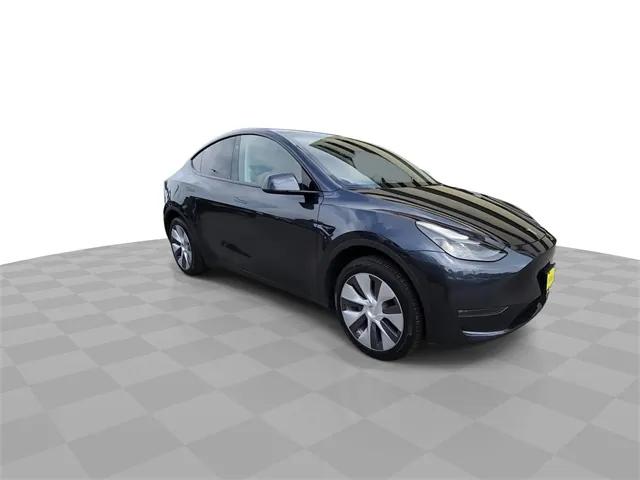 2024 Tesla Model Y Long Range Dual Motor All-Wheel Drive