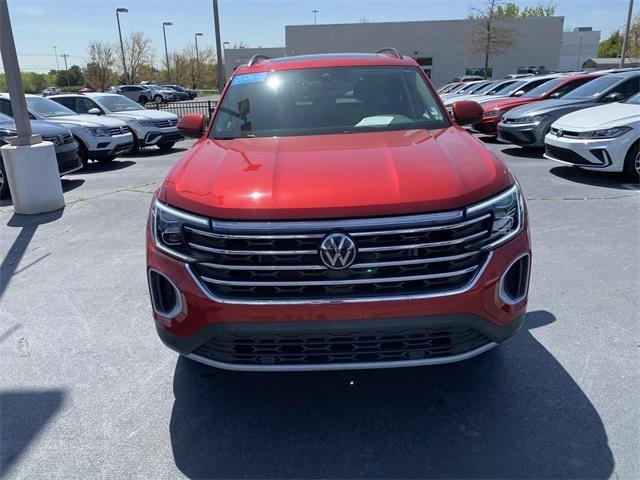 2024 Volkswagen Atlas 2.0T SE w/Technology