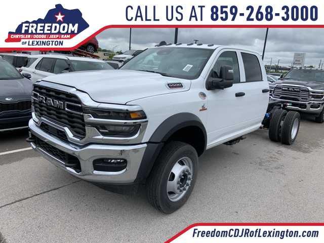 2025 RAM Ram 5500 Chassis Cab RAM 5500 TRADESMAN CHASSIS CREW CAB 4X4 60 CA