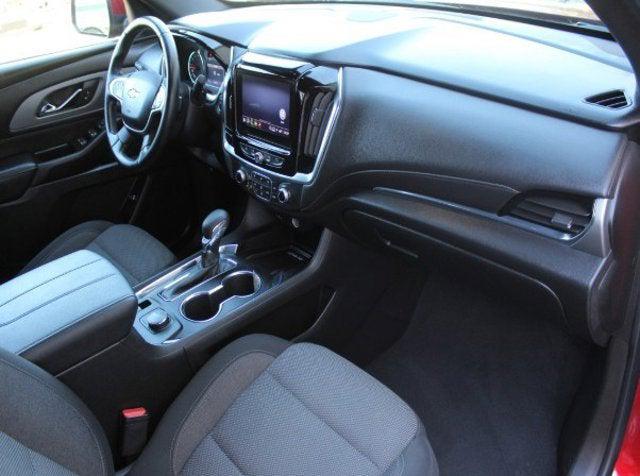 2023 Chevrolet Traverse AWD LT Cloth