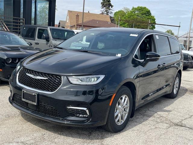 2025 Chrysler Pacifica PACIFICA SELECT