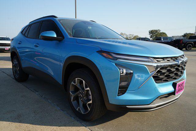 2025 Chevrolet Trax FWD LT