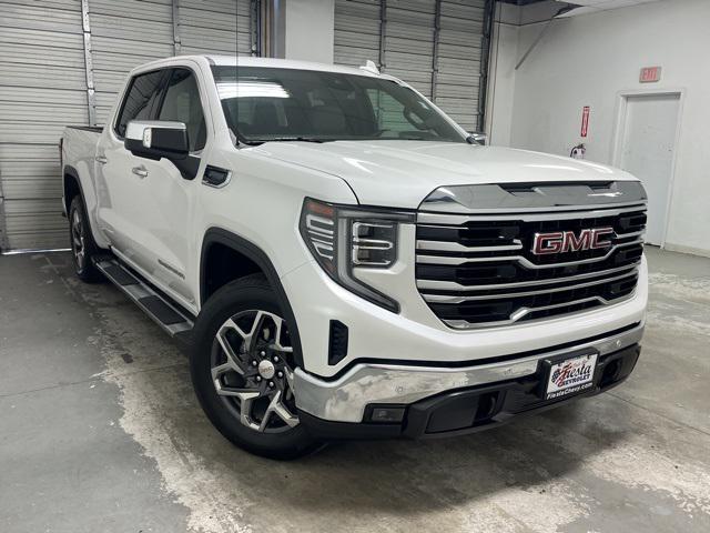 2024 GMC Sierra 1500 2WD Crew Cab Short Box SLT