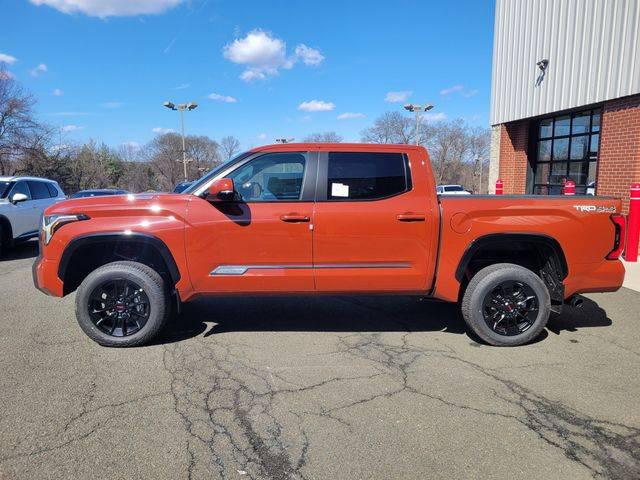 2025 Toyota Tundra Platinum Hybrid CrewMax 5.5' Bed