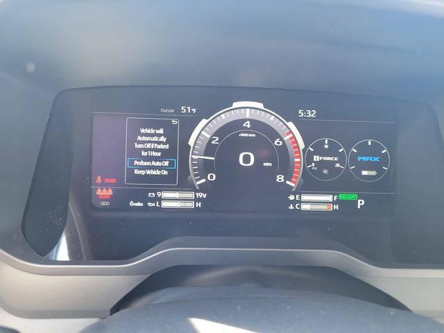 2025 Toyota Tundra Platinum Hybrid CrewMax 5.5' Bed