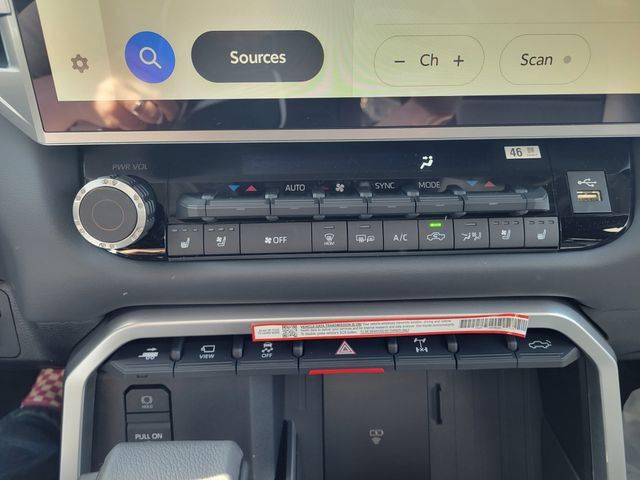 2025 Toyota Tundra Platinum Hybrid CrewMax 5.5' Bed
