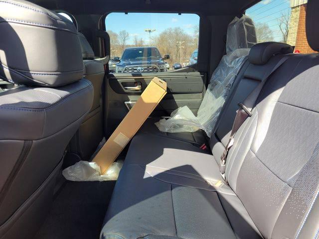 2025 Toyota Tundra Platinum Hybrid CrewMax 5.5' Bed
