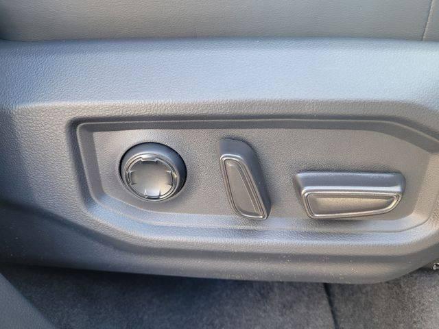 2025 Toyota Tundra Platinum Hybrid CrewMax 5.5' Bed