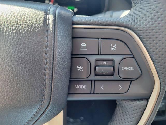 2025 Toyota Tundra Limited CrewMax 6.4' Bed