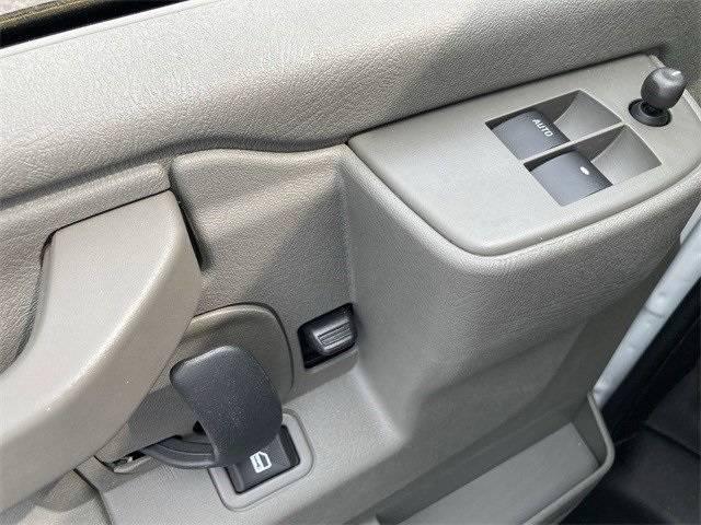 2025 GMC Savana Cutaway Work Van