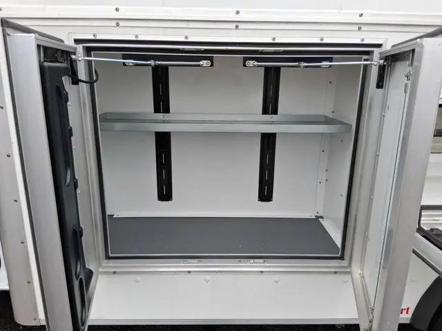 2025 GMC Savana Cutaway Work Van