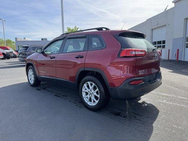 2015 Jeep Cherokee Sport