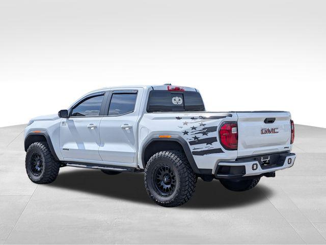 2024 GMC Canyon 4WD AT4