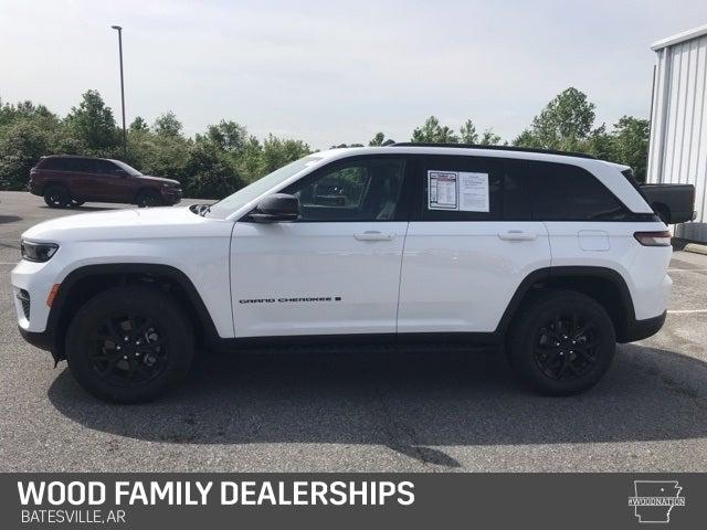 2025 Jeep Grand Cherokee Altitude X 4x4
