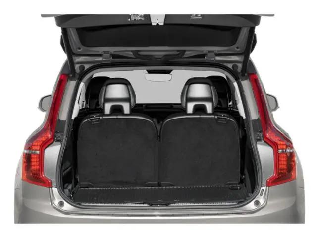 2025 Volvo XC90 B6 Plus 7-Seater