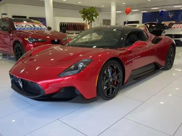 2022 Maserati C20 Standard