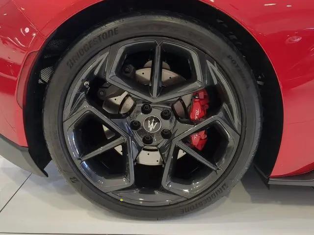 2022 Maserati C20 Standard