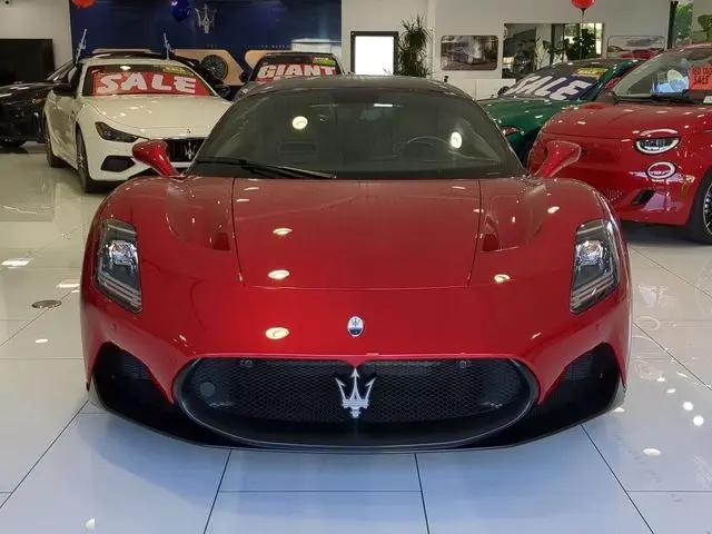 2022 Maserati C20 Standard