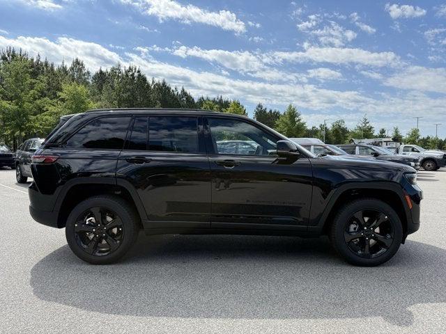 2025 Jeep Grand Cherokee GRAND CHEROKEE LIMITED 4X2