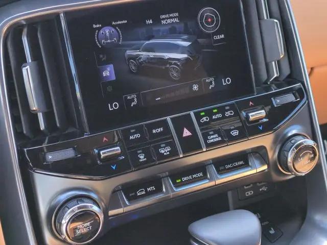 2024 Lexus LX Premium