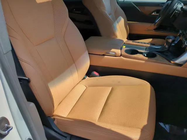 2024 Lexus LX Premium