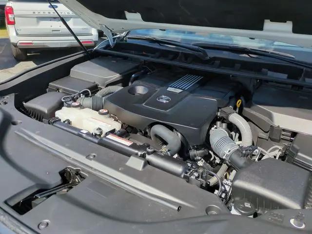2024 Lexus LX Premium