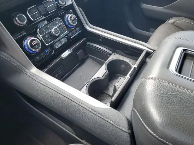 2022 GMC Yukon 2WD Denali