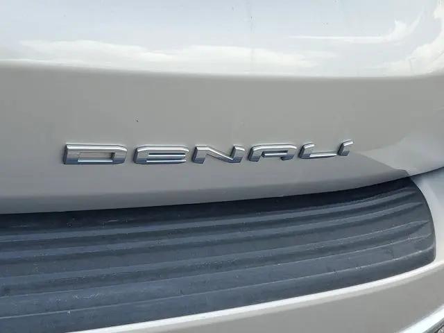 2022 GMC Yukon 2WD Denali