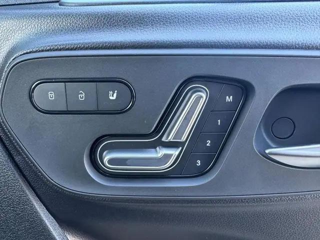 2025 Mercedes-Benz Sprinter 2500 High Roof 4-Cyl Diesel HO